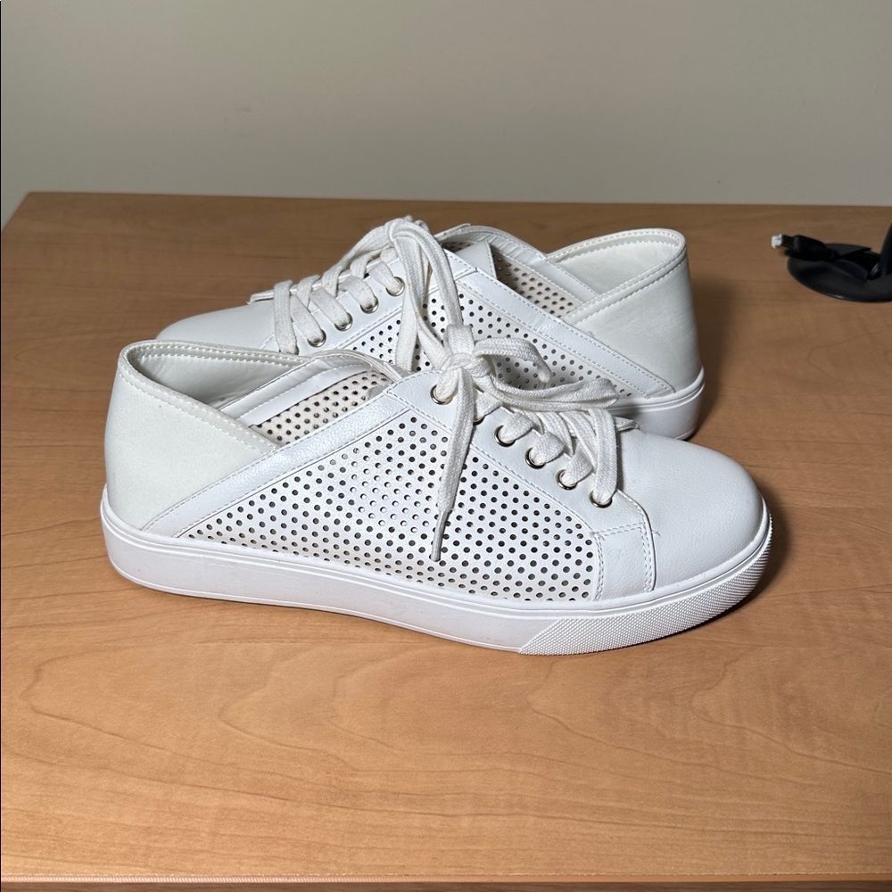 Penningtons White Perforated Sneakers Size 7.5W